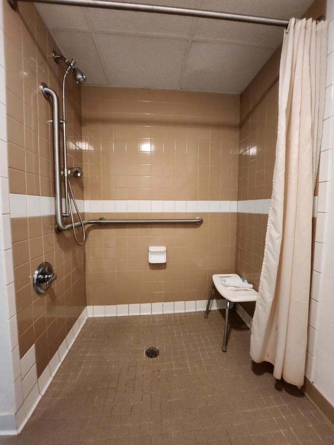 Hot Springs Village Inn Zewnętrze zdjęcie